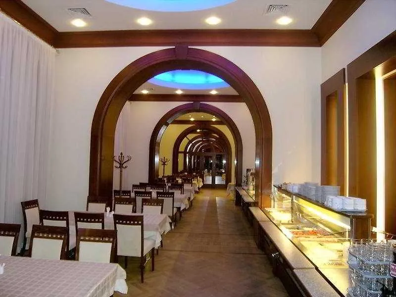 סנט פטרסבורג Oktiabrskaya Hotel